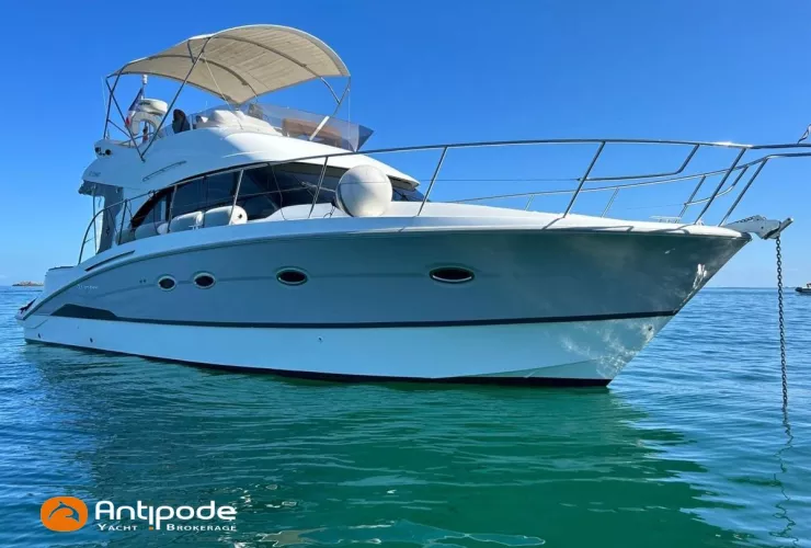 BENETEAU ANTARES 42 FLY