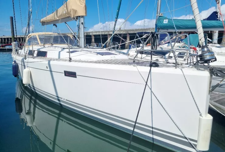 HANSE YACHTS 