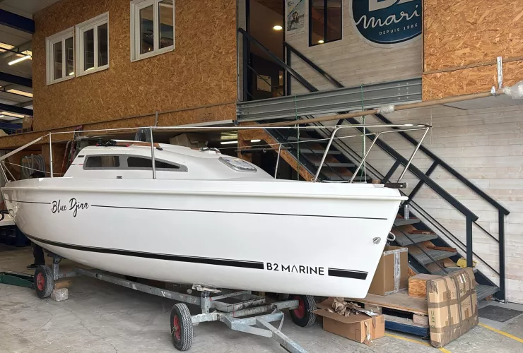 B2 MARINE BLUE DJINN