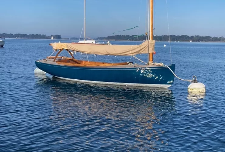 PATRICK LOBRICHON CAT BOAT
