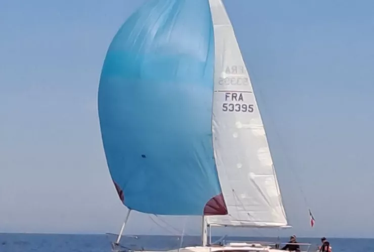 YACHTING France JOUËT 920