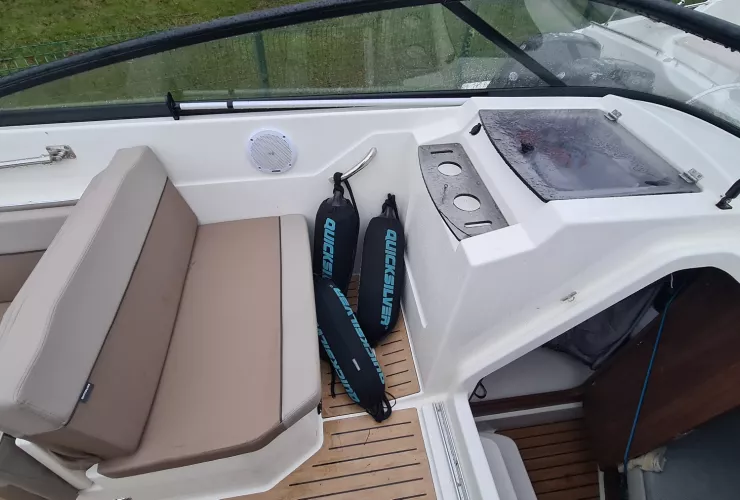QUICKSILVER ACTIV 805 CRUISER - 3