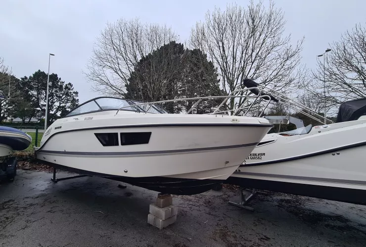 QUICKSILVER ACTIV 805 CRUISER