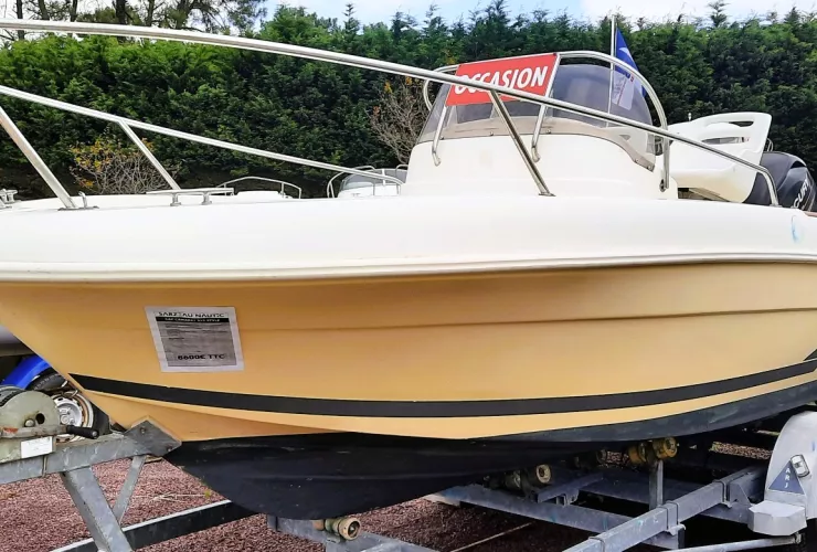 JEANNEAU CAP CAMARAT 515