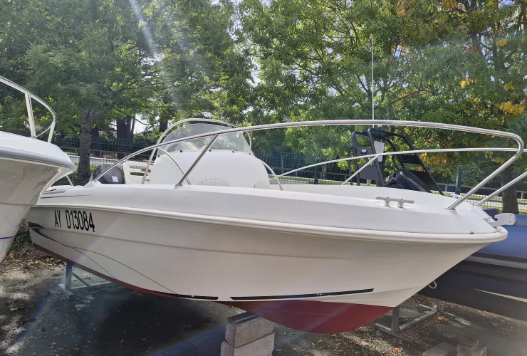 BENETEAU 