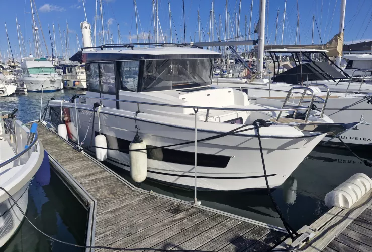 JEANNEAU MERRY FISHER 895 SPORT