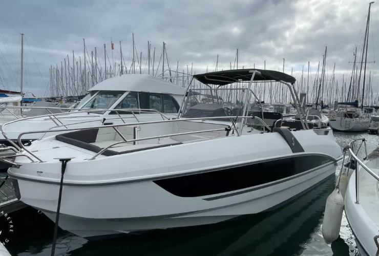 BENETEAU FLYER 8.8 SPACEDECK