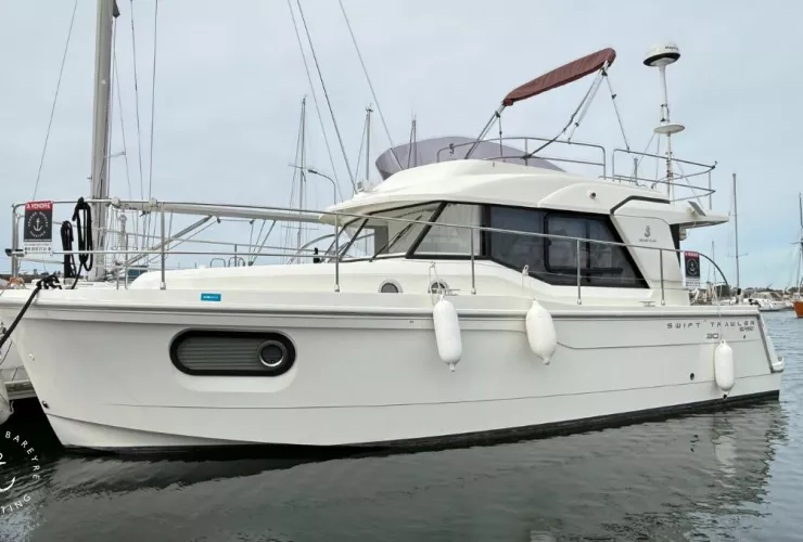 BENETEAU SWIFT TRAWLER 30