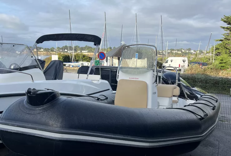 BOMBARD SUNRIDER 650