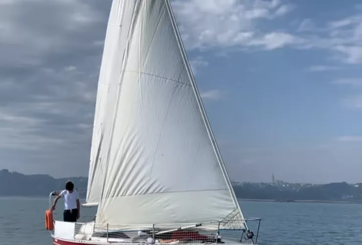 CN AZUREEN CHALLENGER HORIZON