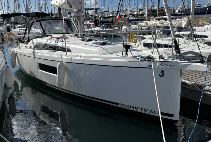 BENETEAU OCEANIS 30.1 - 2