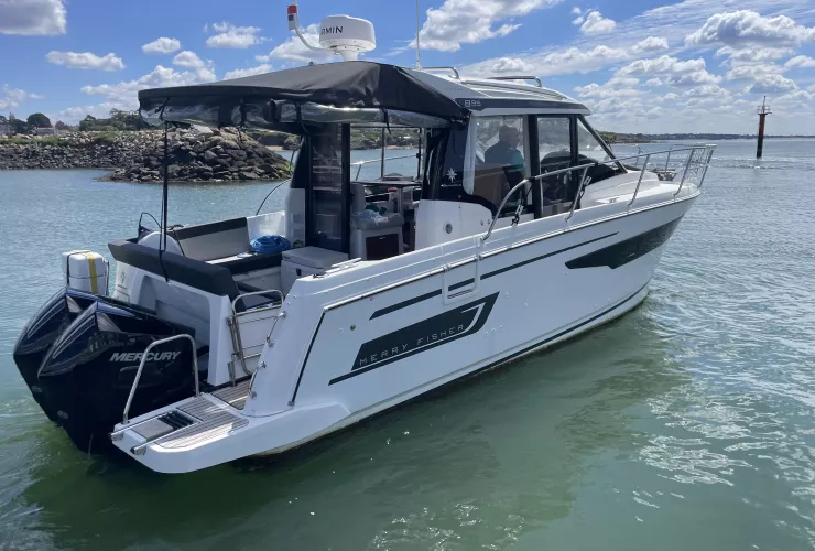JEANNEAU MERRY FISHER 895 SERIE 