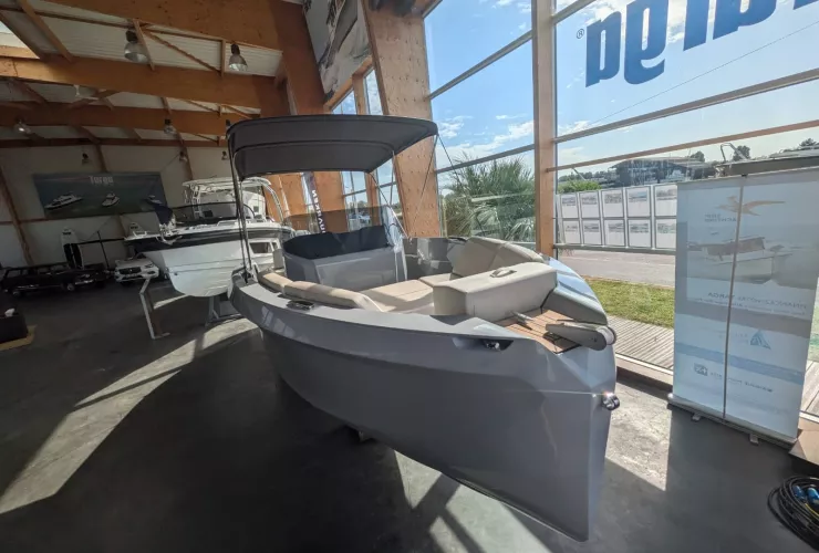 RAND BOATS SOURCE 22 - 3