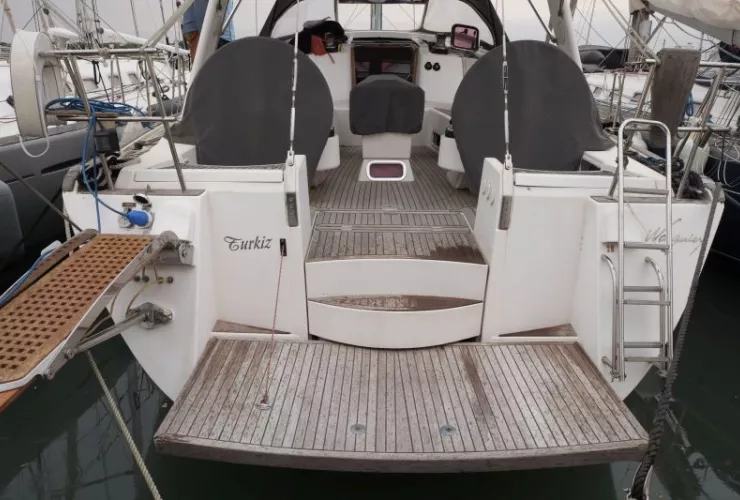 WAUQUIEZ PILOT SALOON 47 - 2