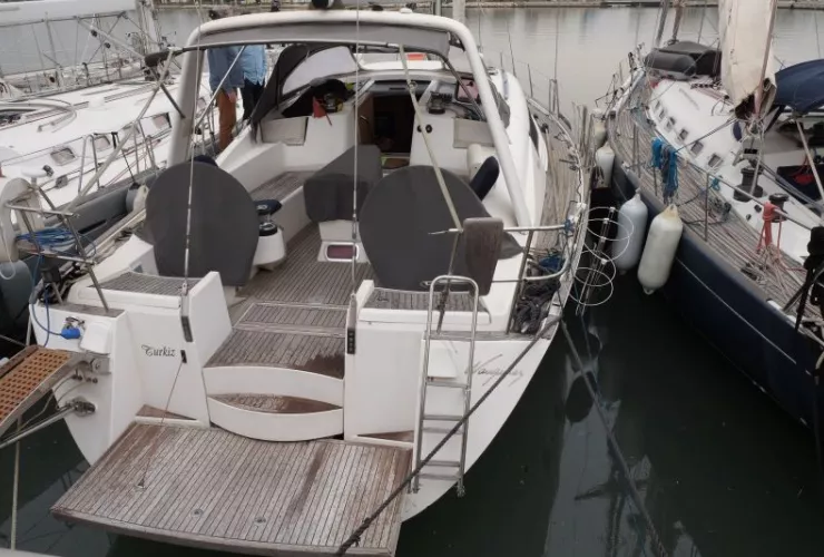 WAUQUIEZ PILOT SALOON 47 - 3