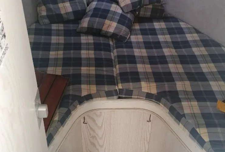 GIBERT MARINE JAMAICA 27 - 3