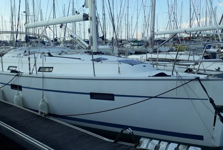 BAVARIA YACHTS BAVARIA CRUISER 36 VOYAGER