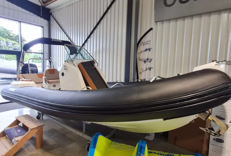 ZODIAC MEDLINE 6.8 - 1