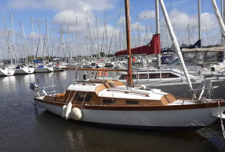  FOLKBOAT - 1