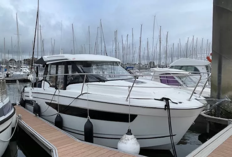 JEANNEAU MERRY FISHER 895 - 1