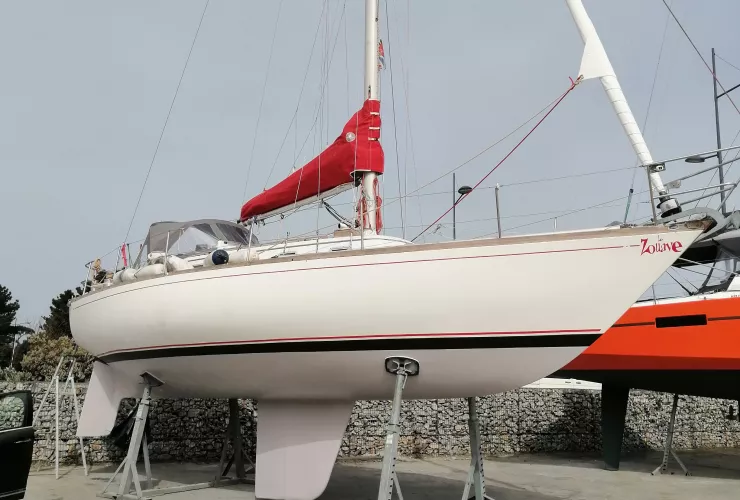 OLYMPIC YACHTS CARTER 33 - 25