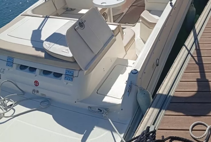 BAYLINER VR6 - 30