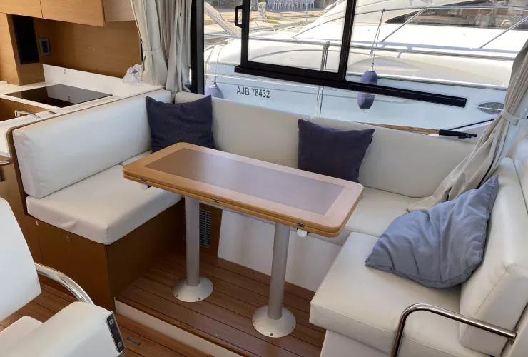 BENETEAU SWIFT TRAWLER 41 FLY - 3