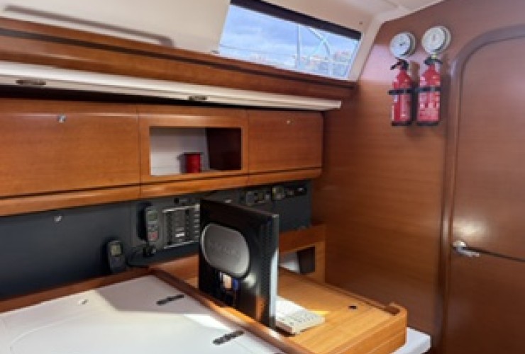 DUFOUR YACHTS  - 3
