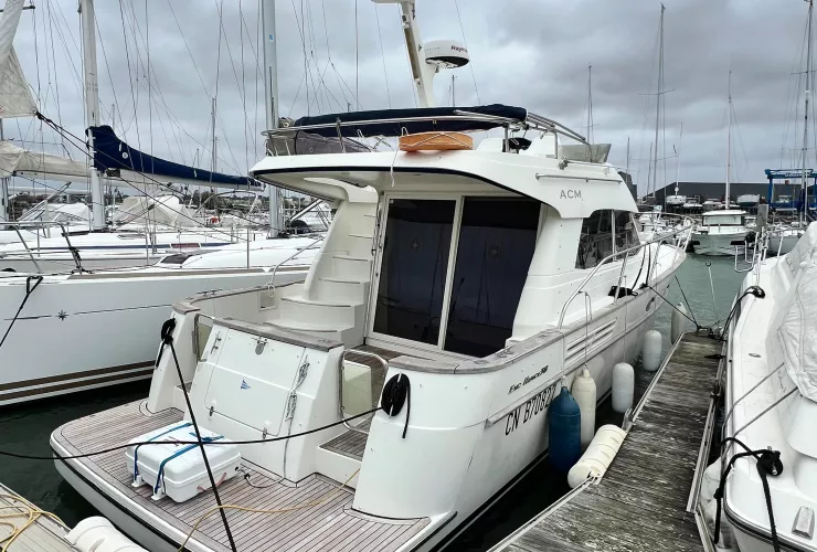 ACM  - 24