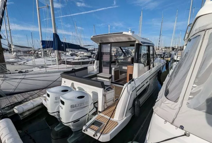 JEANNEAU MERRY FISHER 895 - 21