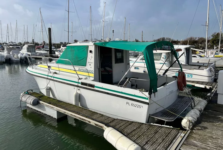 BENETEAU  - 25