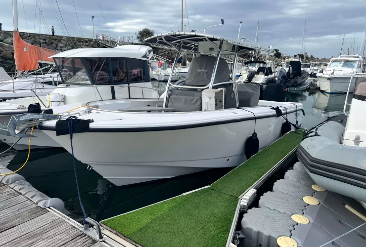 EDGE WATER  - 22