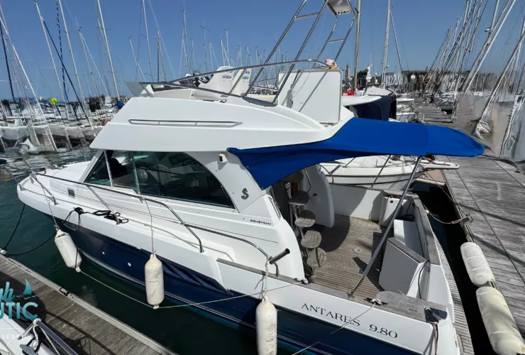 BENETEAU ANTARES 9.80 - 23