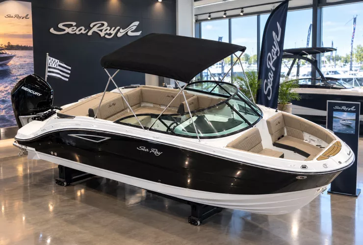 SEA RAY  - 30
