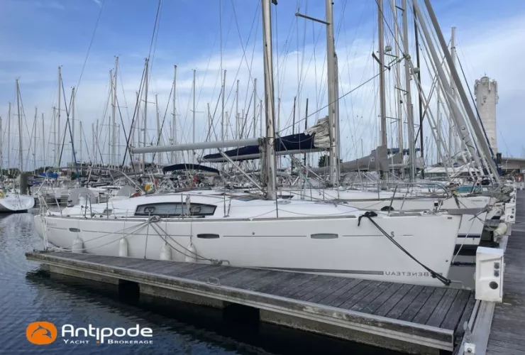 BENETEAU OCEANIS 40