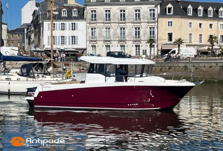 JEANNEAU MERRY FISHER 855 MARLIN