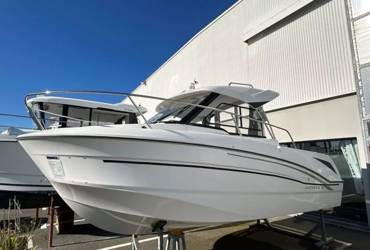 BENETEAU ANTARES 6 OB
