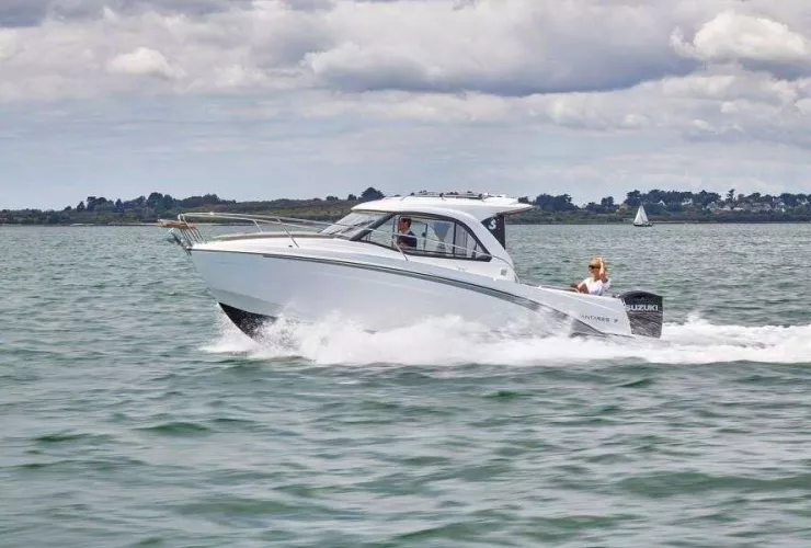 BENETEAU ANTARES 7