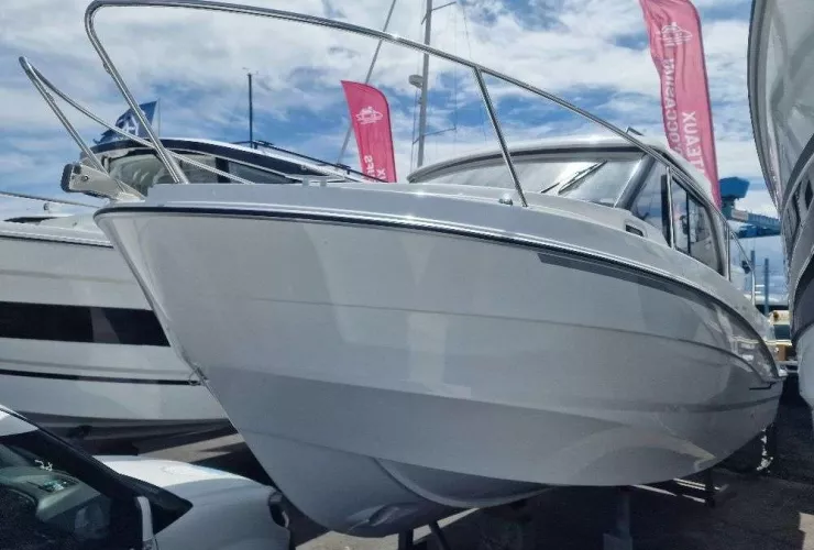 BENETEAU ANTARES 8 - 3