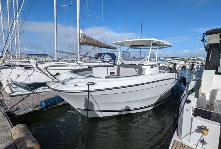 JEANNEAU CAP CAMARAT 9.0 CC