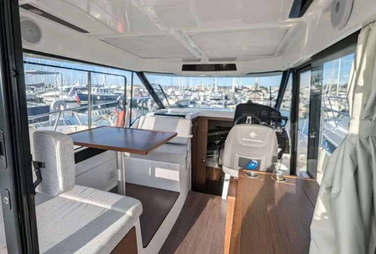 JEANNEAU MERRY FISHER 895 - 2