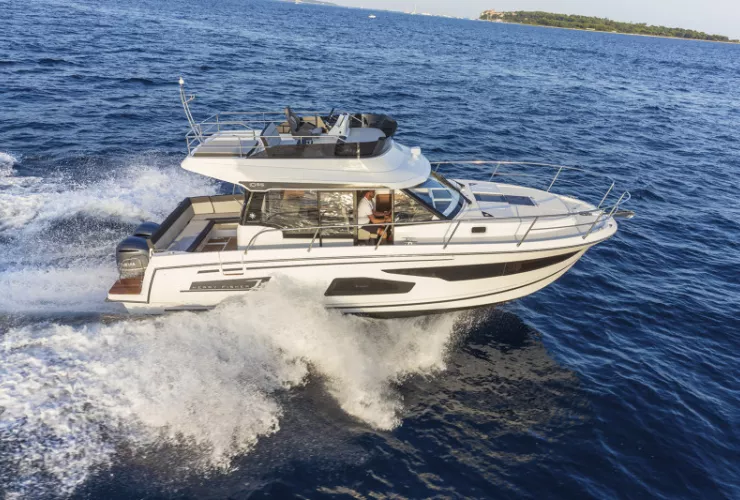 JEANNEAU MERRY FISHER 1095 FLY - 2