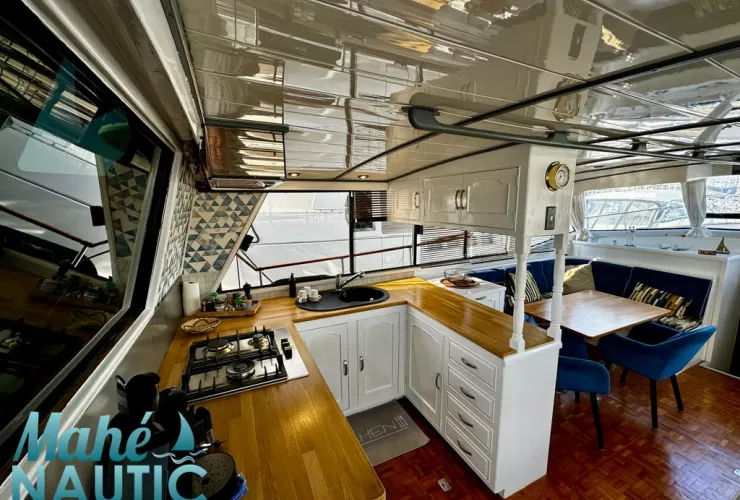 SEA RANGER 45 SUNDECK - 2