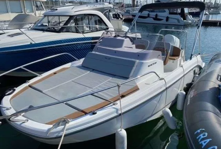 BENETEAU FLYER 6 SUNDECK