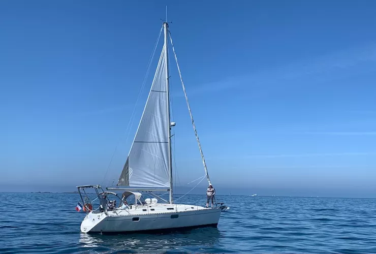 BENETEAU OCEANIS 351