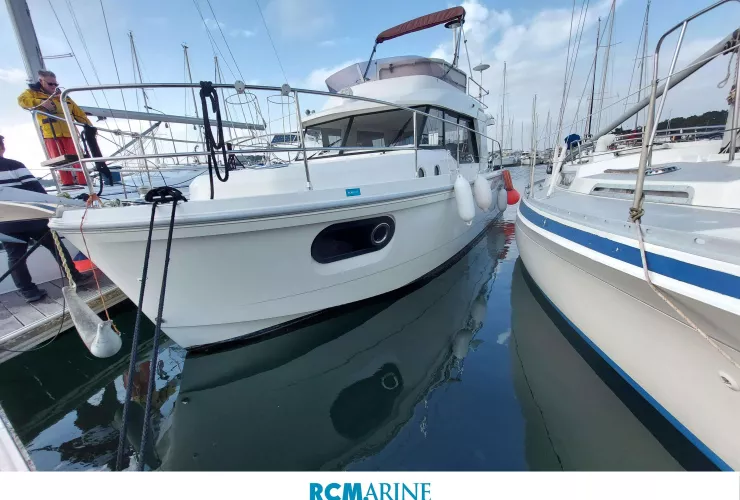 BENETEAU SWIFT TRAWLER 30