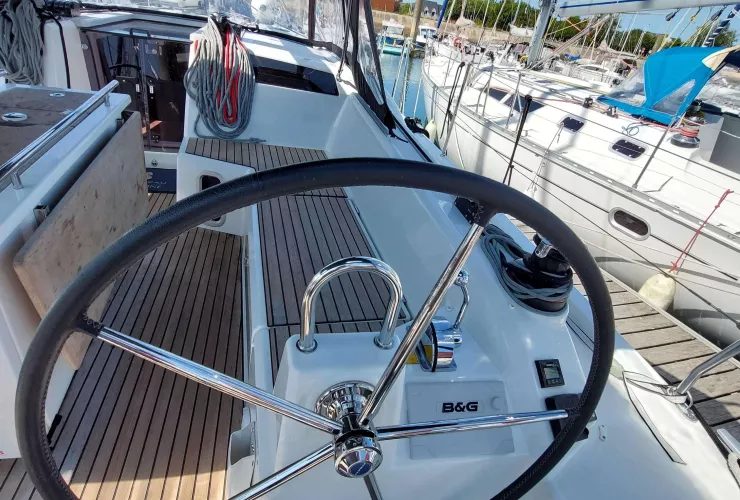 BENETEAU OCEANIS 40.1 - 3