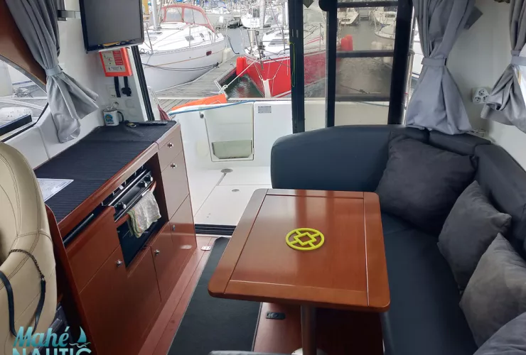 BENETEAU ANTARES 30 FLY - 2