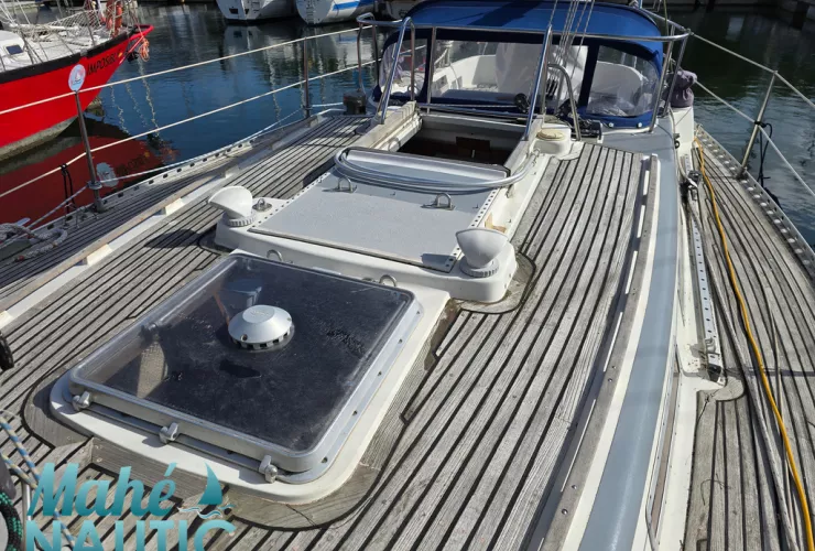 WAUQUIEZ HOOD 38 MK 1 DL - 2