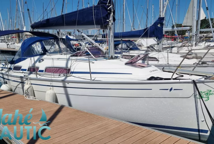 BAVARIA YACHTS BAVARIA 31 CRUISER